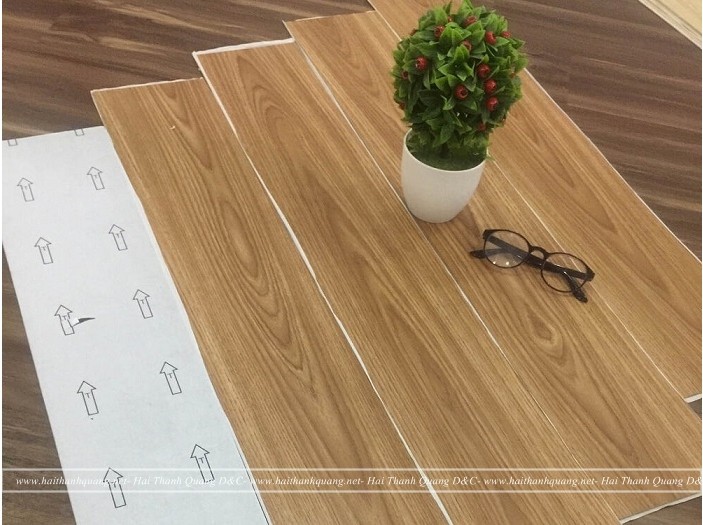 Sàn Nhựa Giả Gỗ Ở Quy Nhơn HTQ028