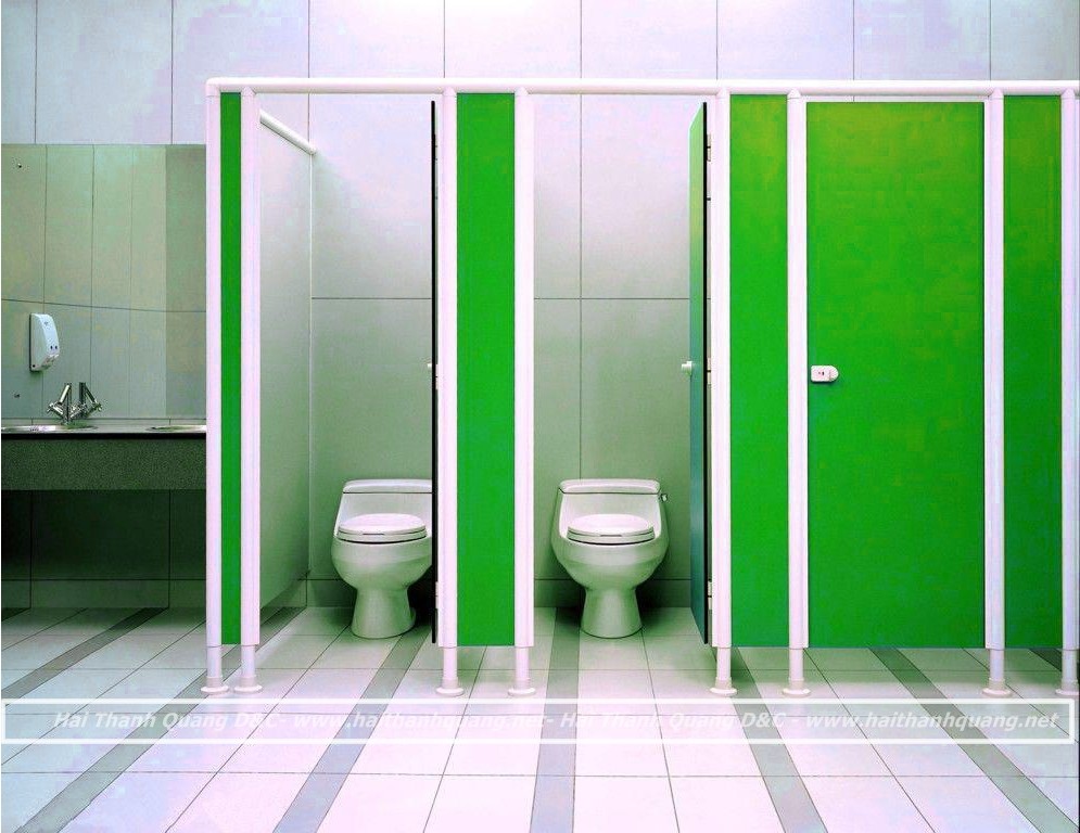 VÁCH NGĂN NHÀ VỆ SINH Ở QUY NHƠN HTQ002
